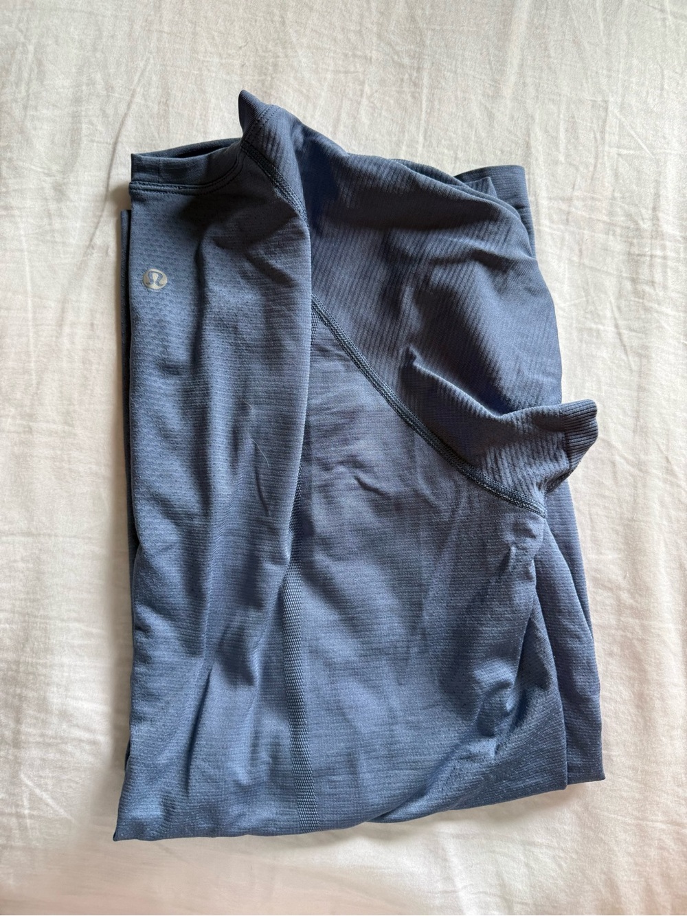 lululemon athletica Women’s Slate Blue Short Sleeve Tee